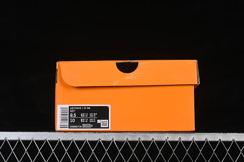 All categories Nk Air Force 1 Air Force series Nk Air Force 1 Low Air Force low-top Nike Air Force 1'07 Low black and white gray color Air Force 1 low-top casual sneakers KG6699-F28